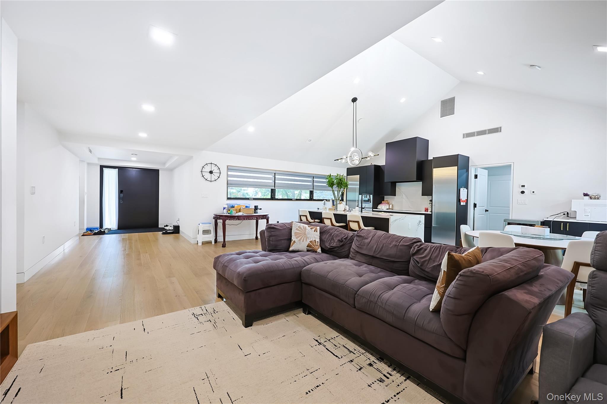 5 Market Lane – For Sale photo 4