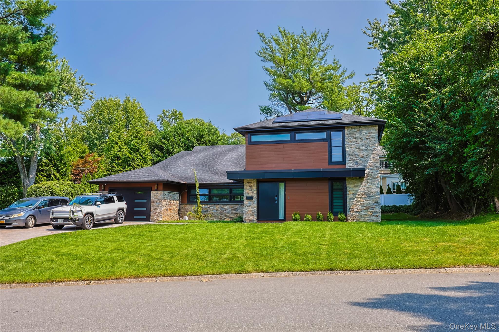 5 Market Lane – For Sale photo 2