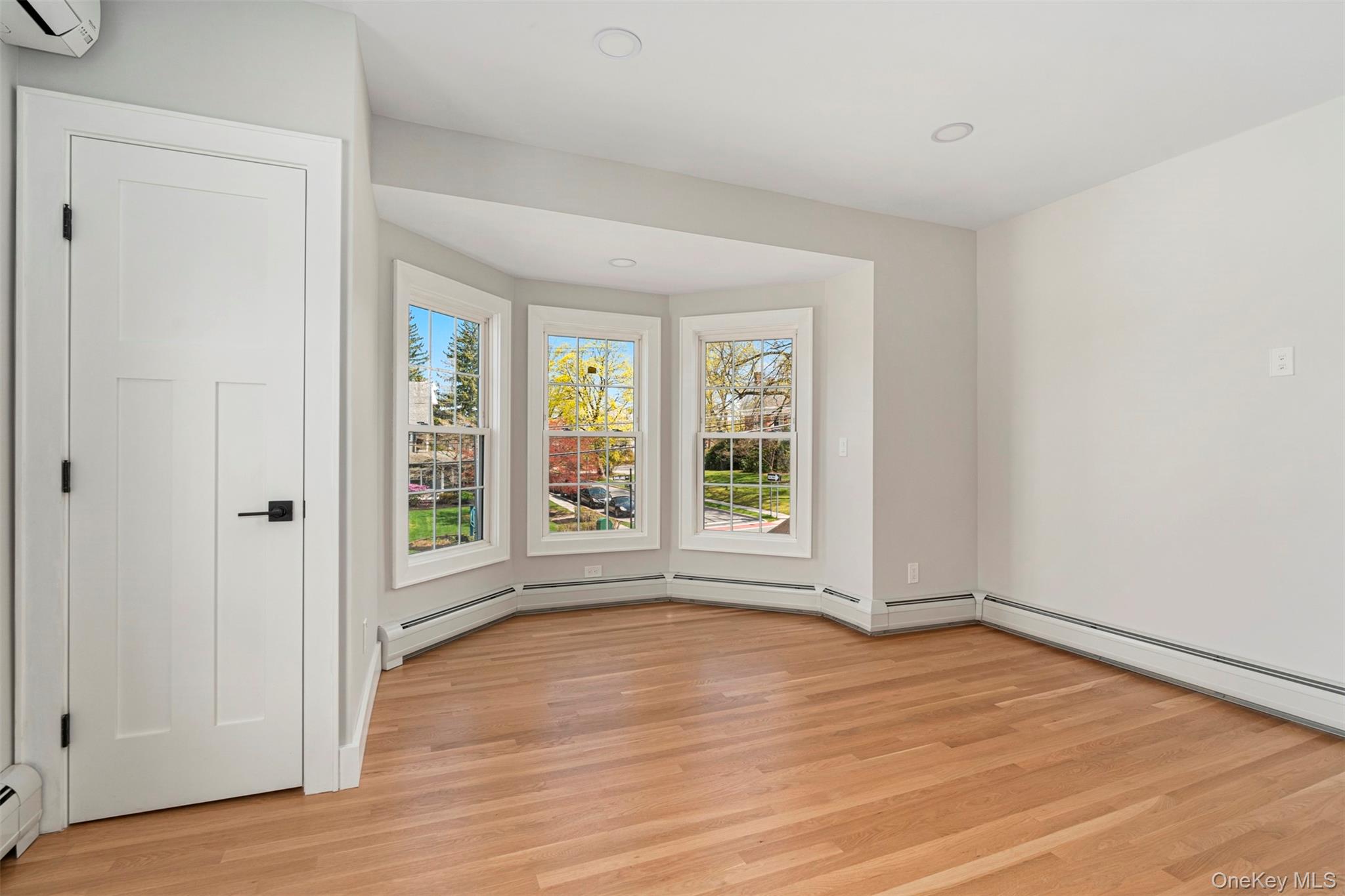 12 Oakland Avenue, Unit 1 photo 9