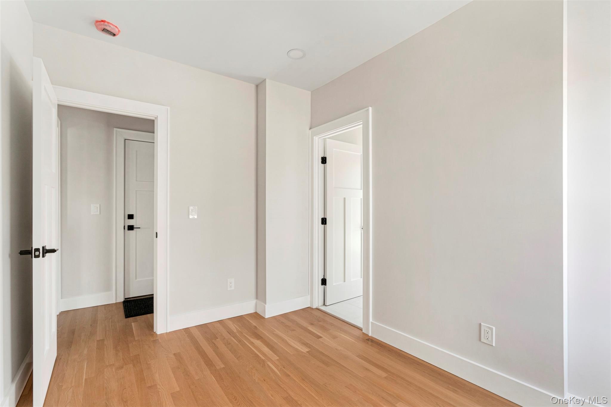 12 Oakland Avenue, Unit 1 photo 6