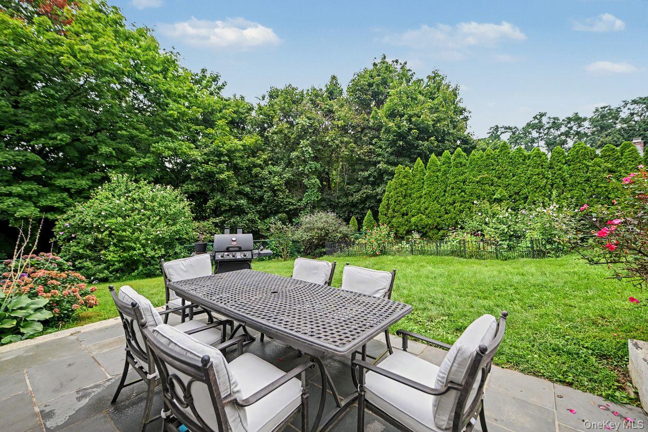 2 Edward Street – For Sale photo 26