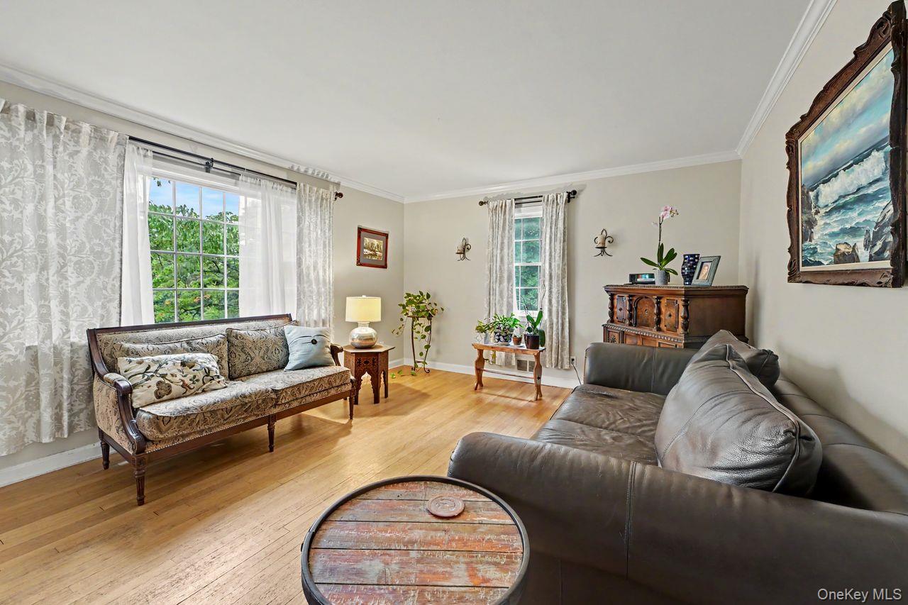 2 Edward Street – For Sale photo 6