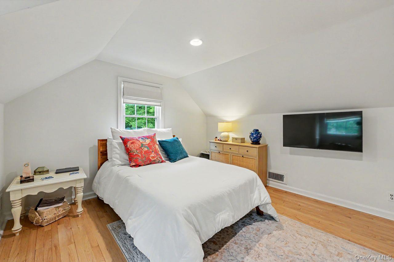 2 Edward Street – For Sale photo 22