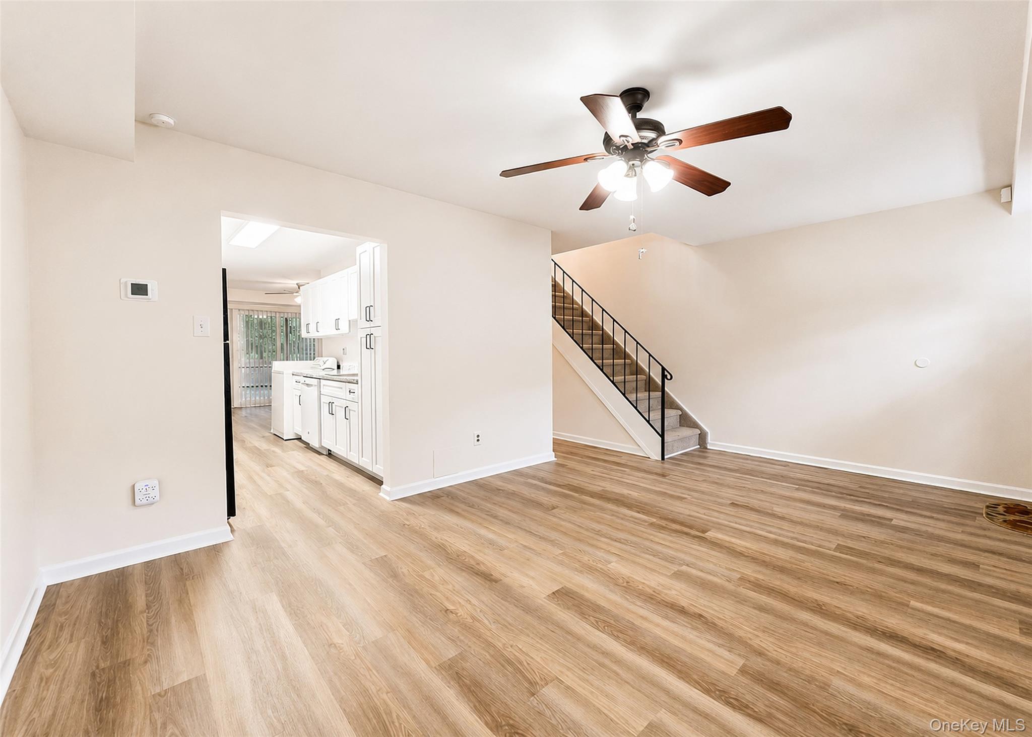 1 Wooded Way, Unit 1 photo 3