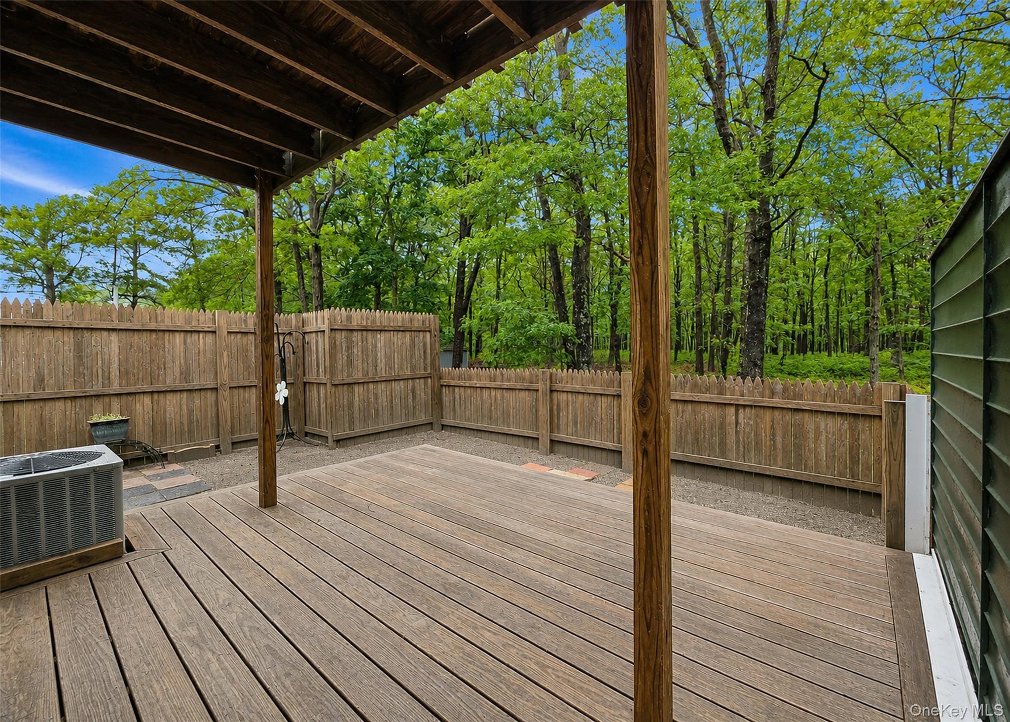 1 Wooded Way, Unit 1 photo 19