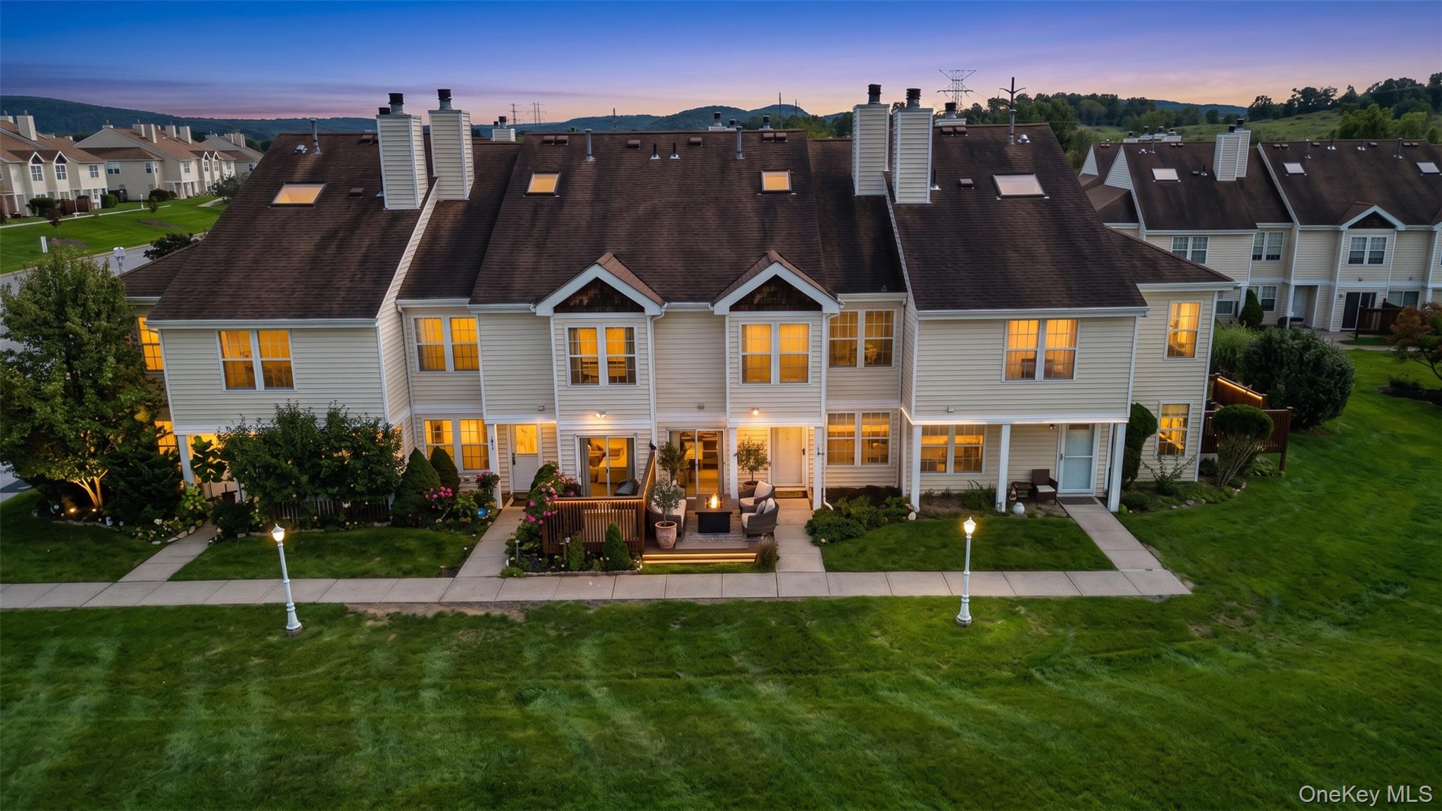 3706 Whispering Hills – For Sale