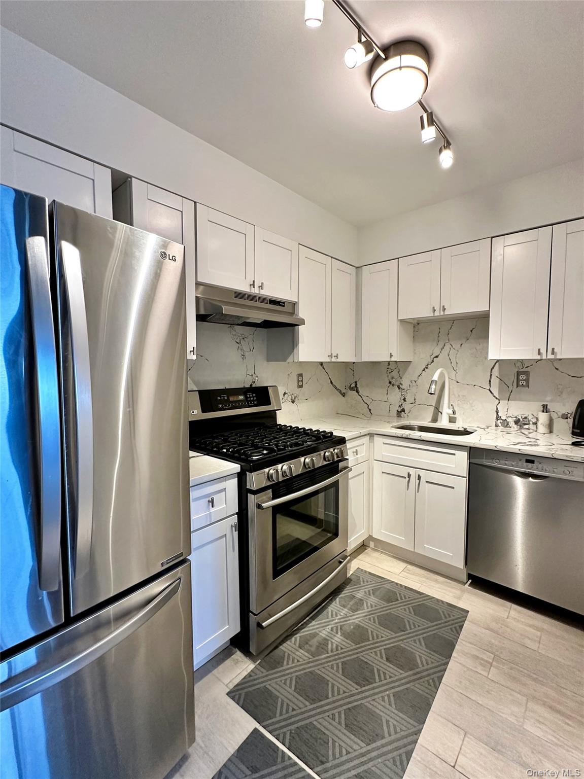 10 Bay Street Landing, Unit 2B photo 9