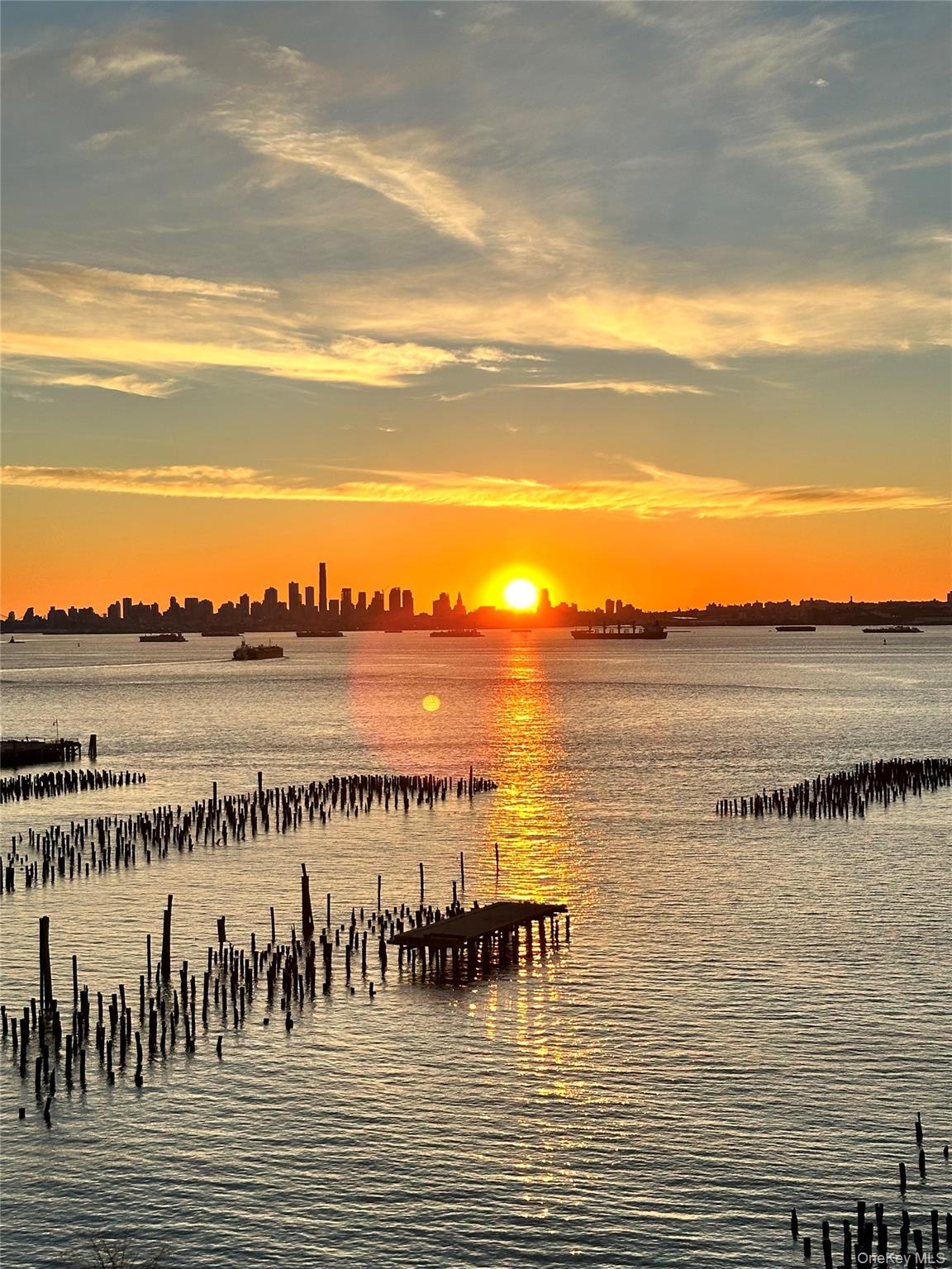 10 Bay Street Landing, Unit 2B