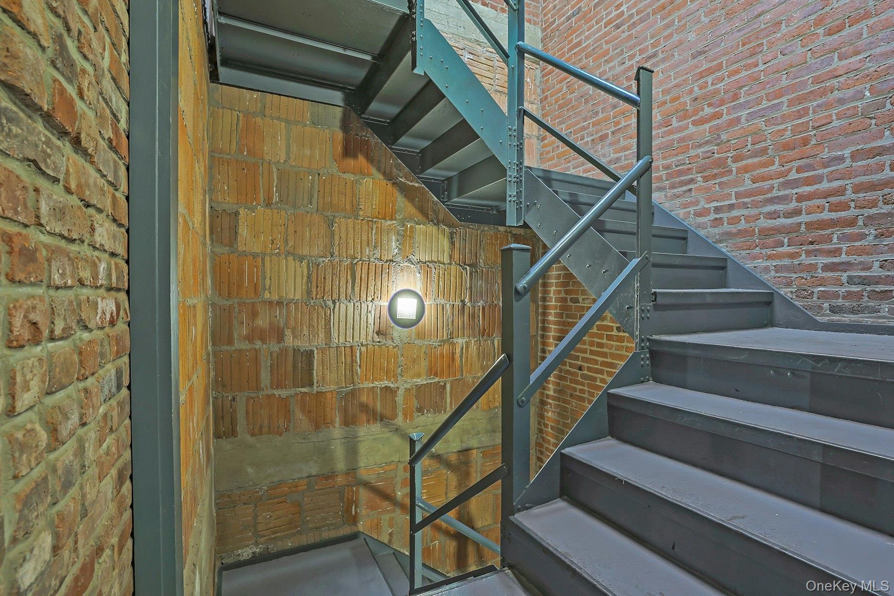 38 High Avenue, Unit 4th Fl photo 32