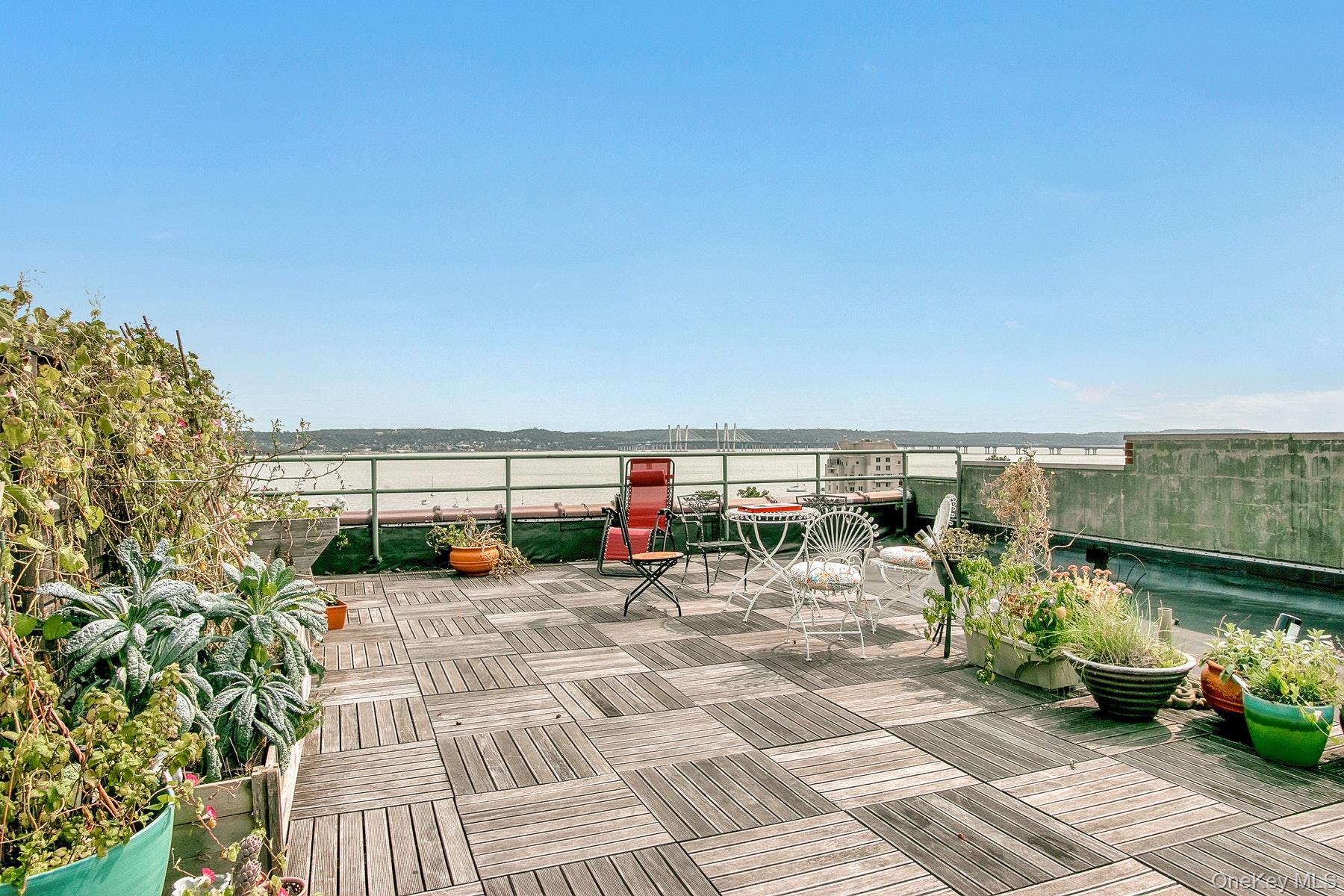 38 High Avenue, Unit 4-1 photo 18