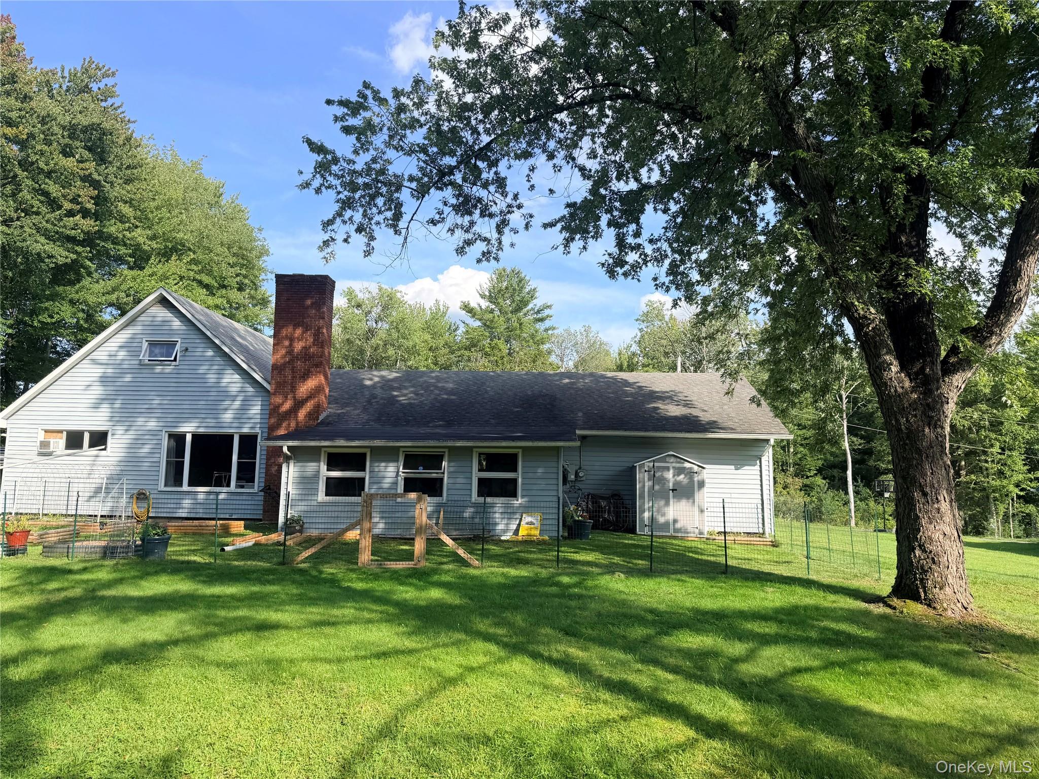 412 Brown Road – For Sale photo 3