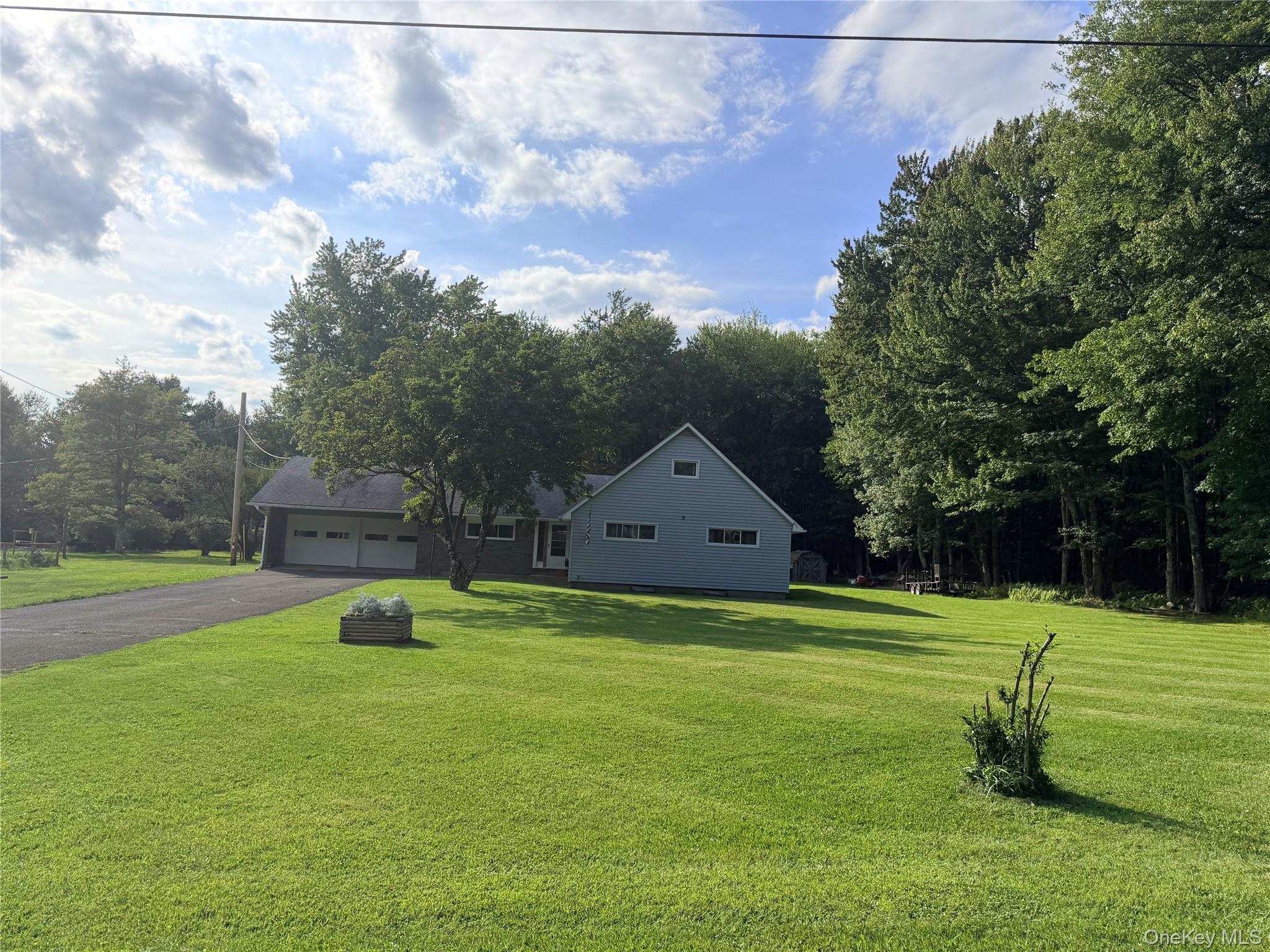 412 Brown Road – For Sale photo 2