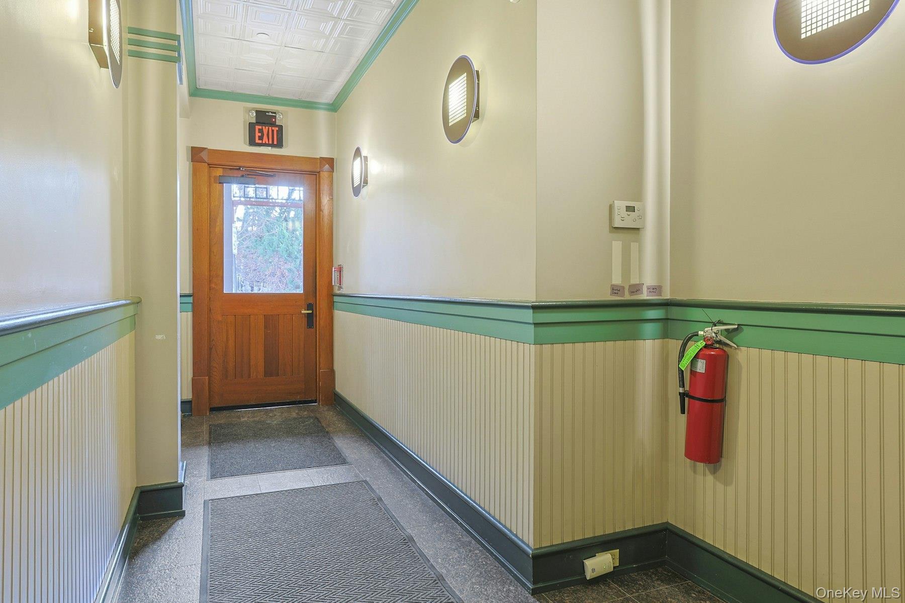 38 High Avenue, Unit 4-2 photo 11