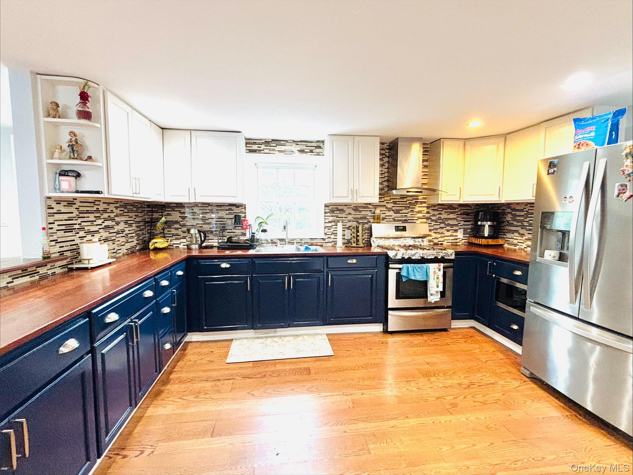 41 Carls Place, Unit 41 photo 2