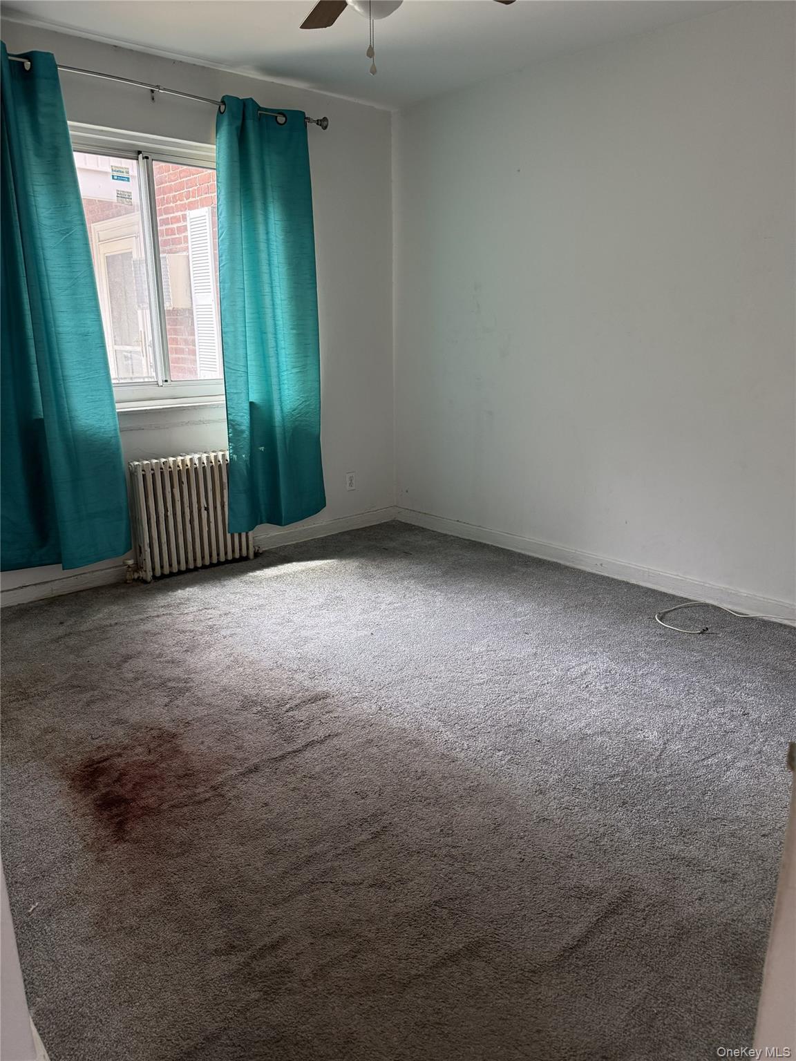 76-33 Commonwealth Boulevard, Unit A photo 5