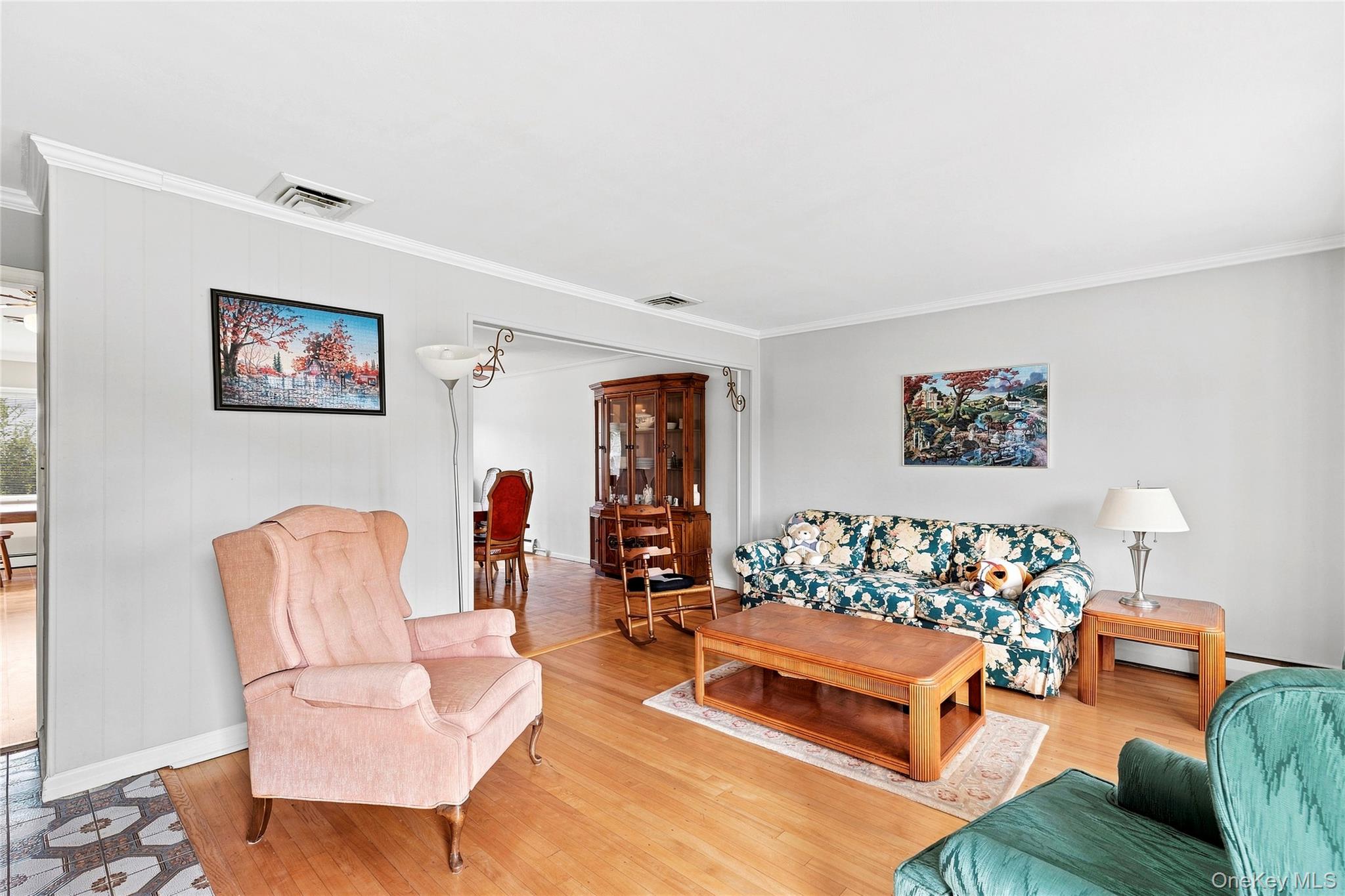 29 Cottonwood Drive – For Sale photo 6
