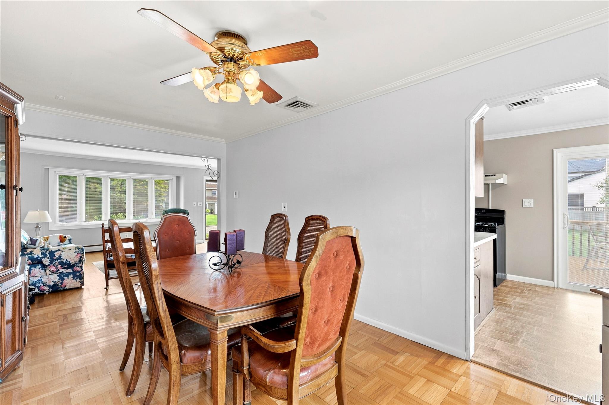 29 Cottonwood Drive – For Sale photo 4