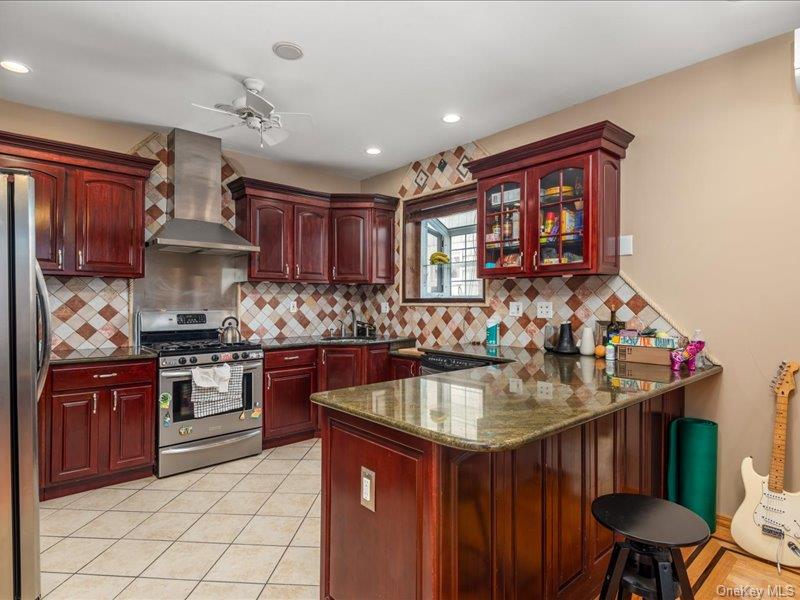 63-47 74th Street – For Sale photo 4