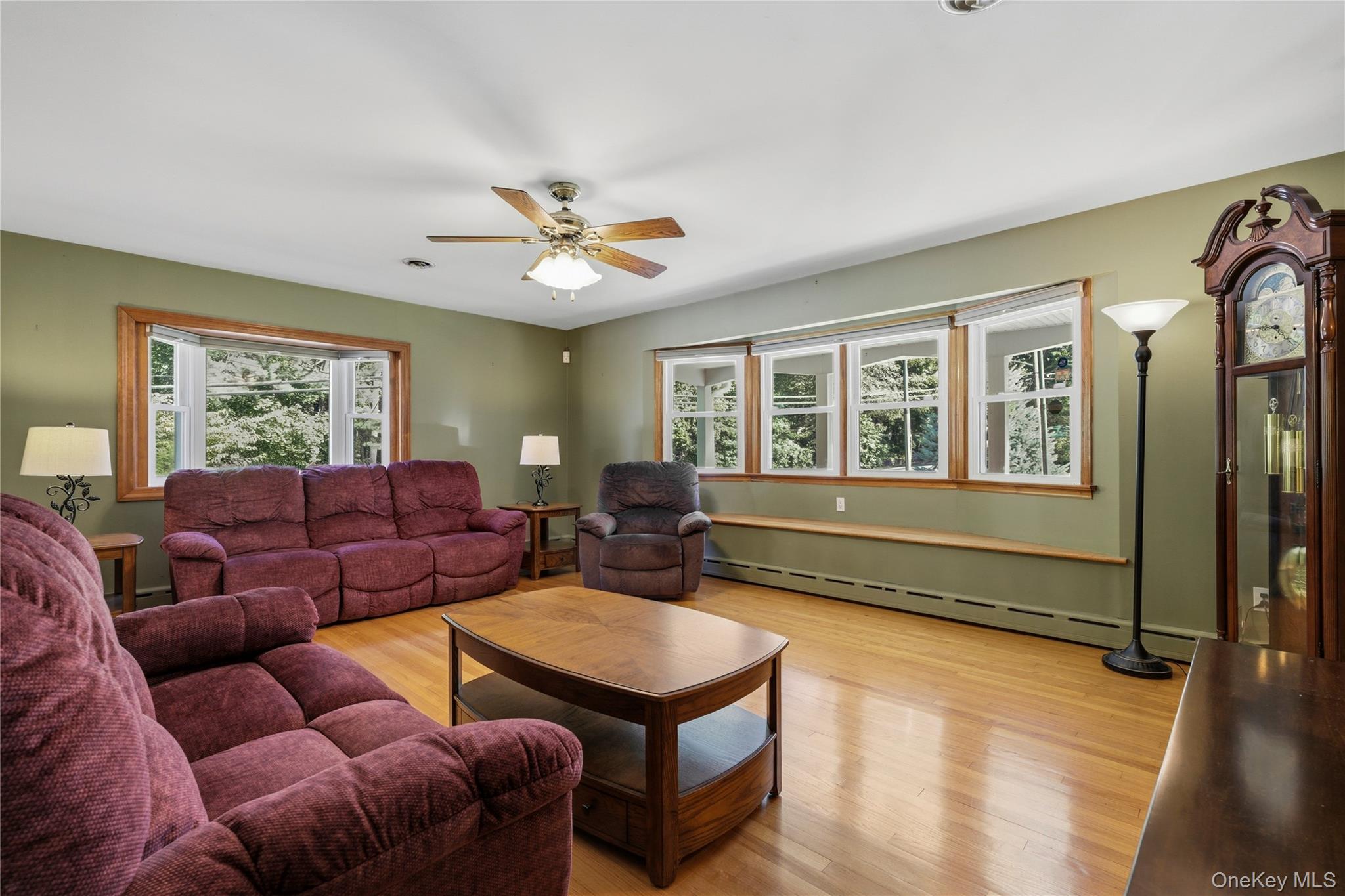 1 Henning Drive – For Sale photo 8