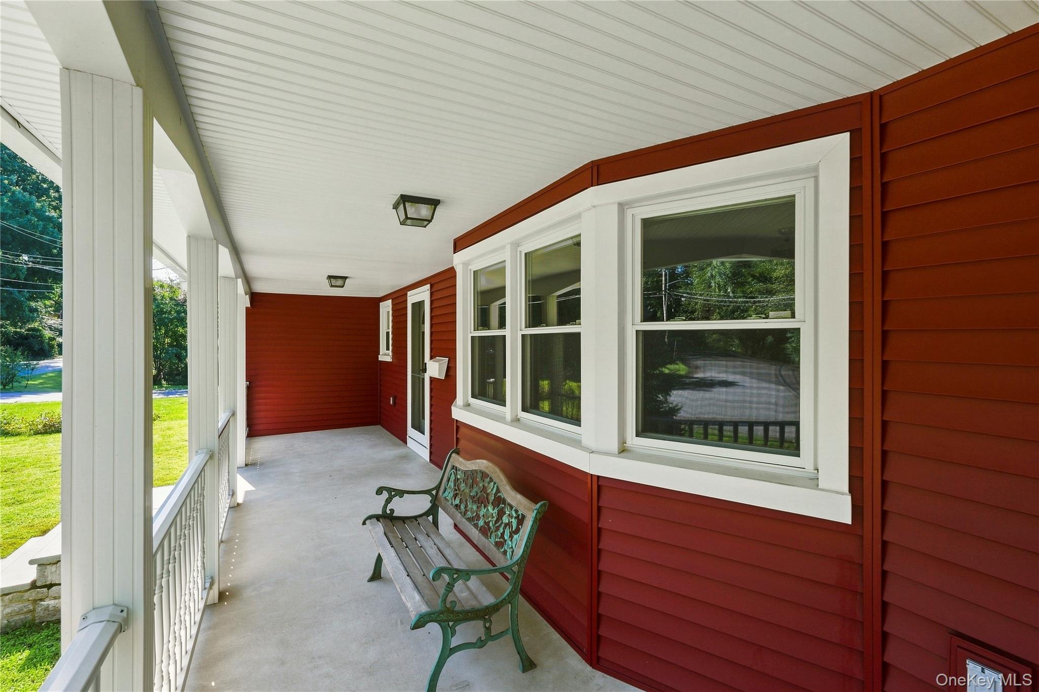 1 Henning Drive – For Sale photo 3