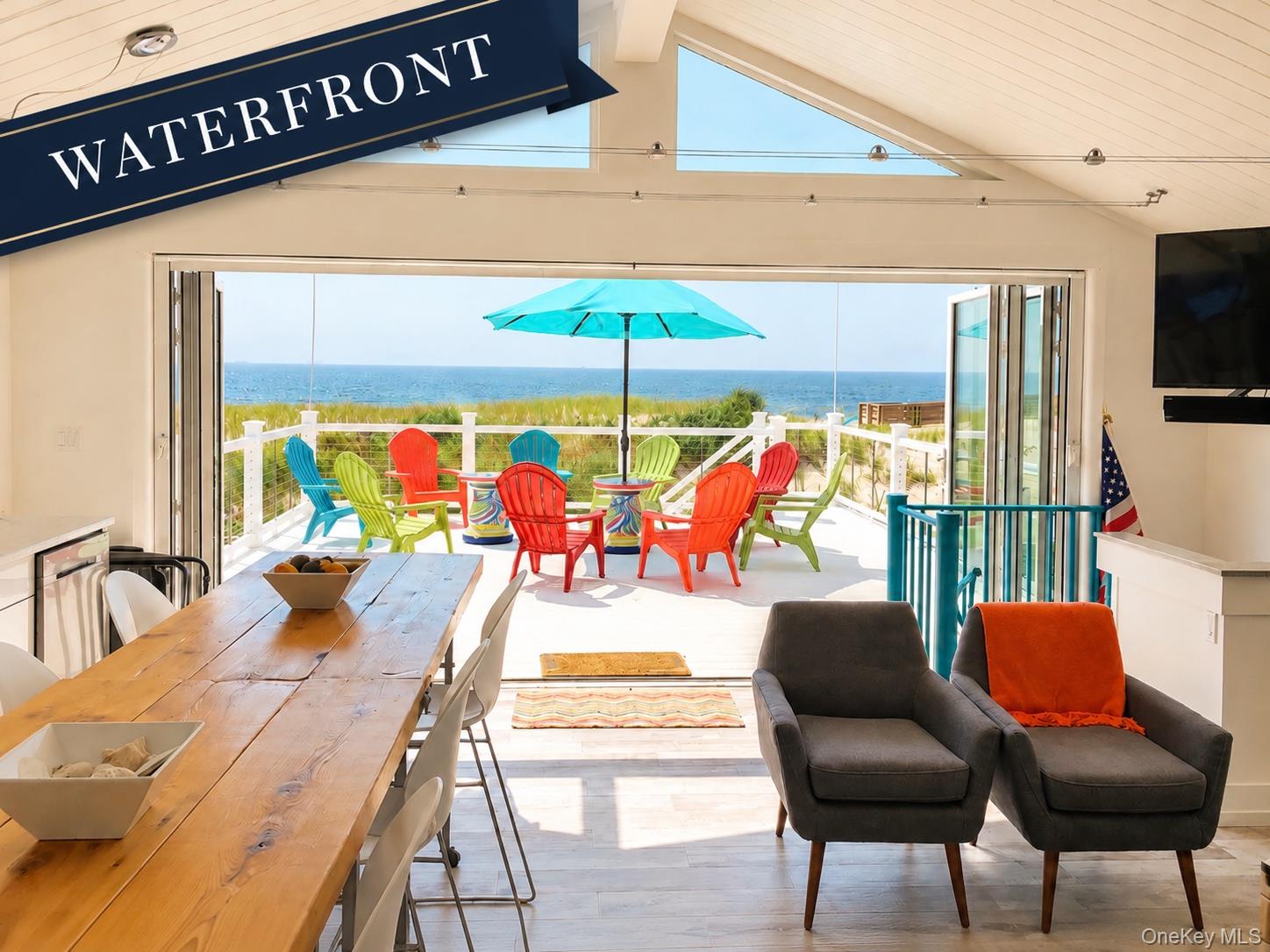 899 Oceanfront – For Sale photo 2