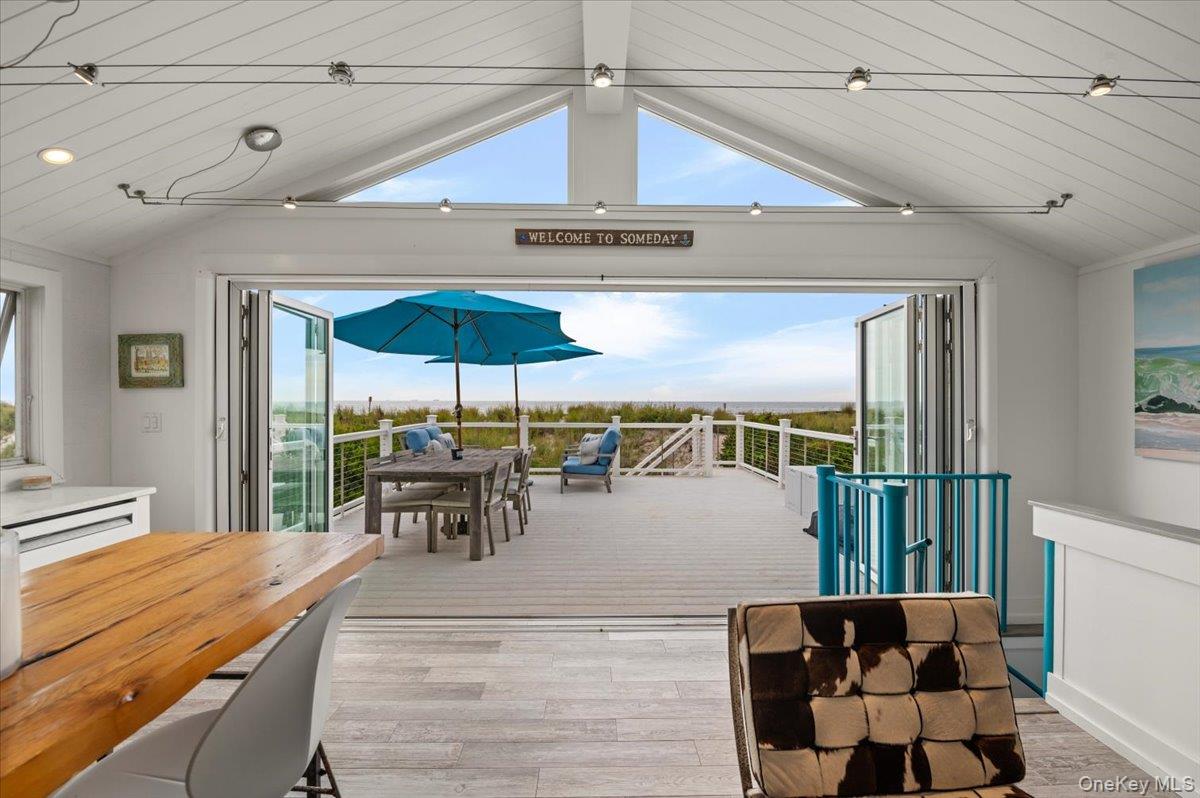 899 Oceanfront – For Sale photo 5