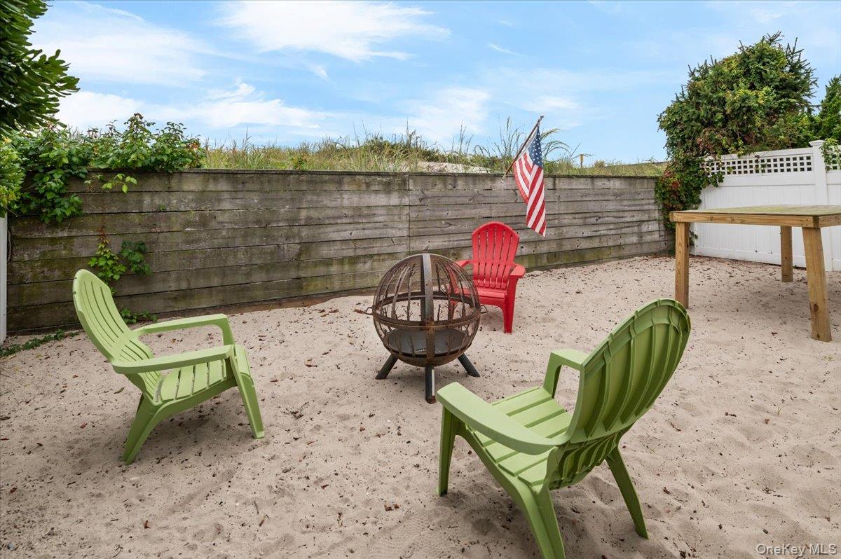 899 Oceanfront – For Sale photo 19
