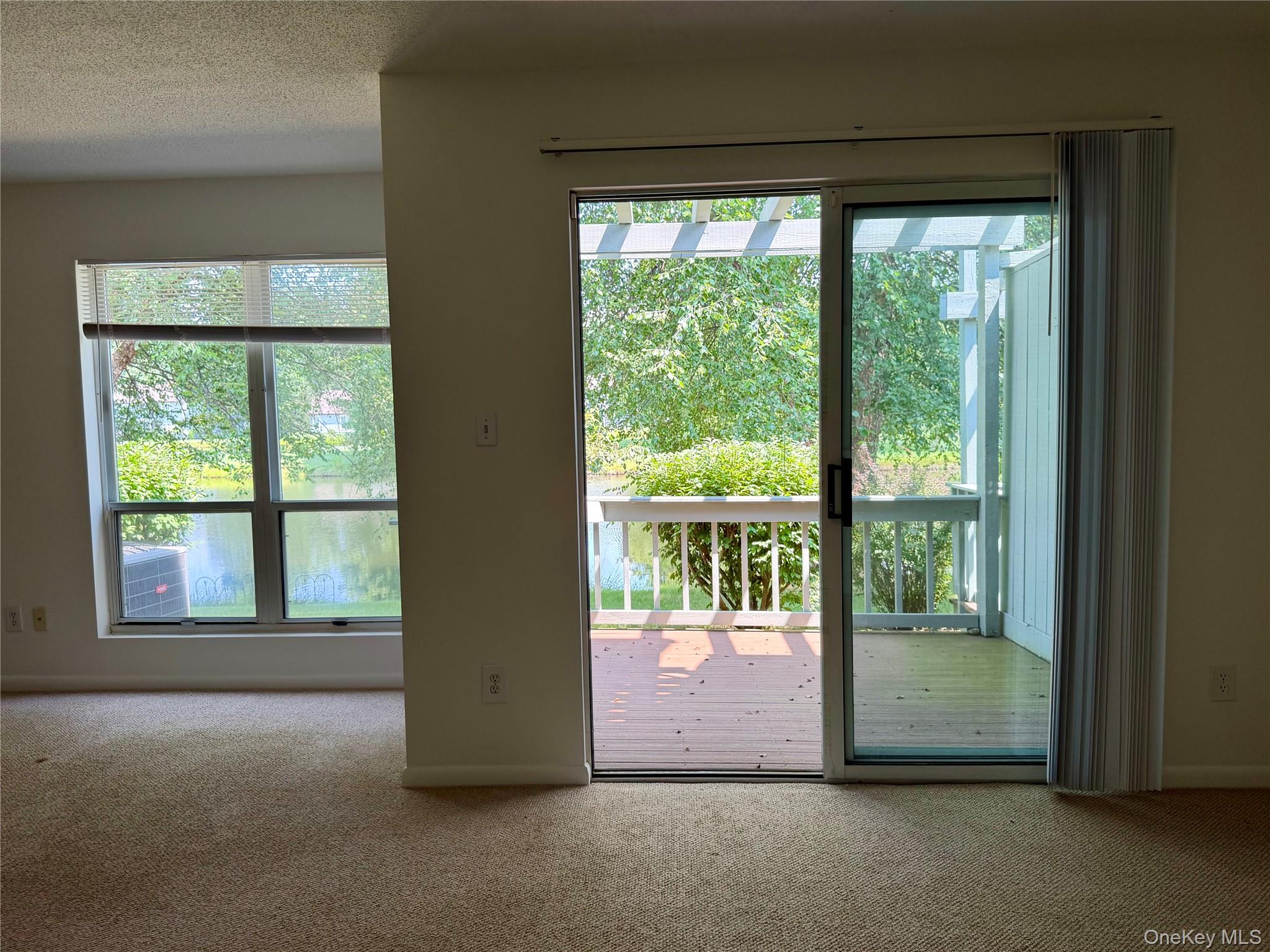 15 Pond Drive W – For Rent photo 8