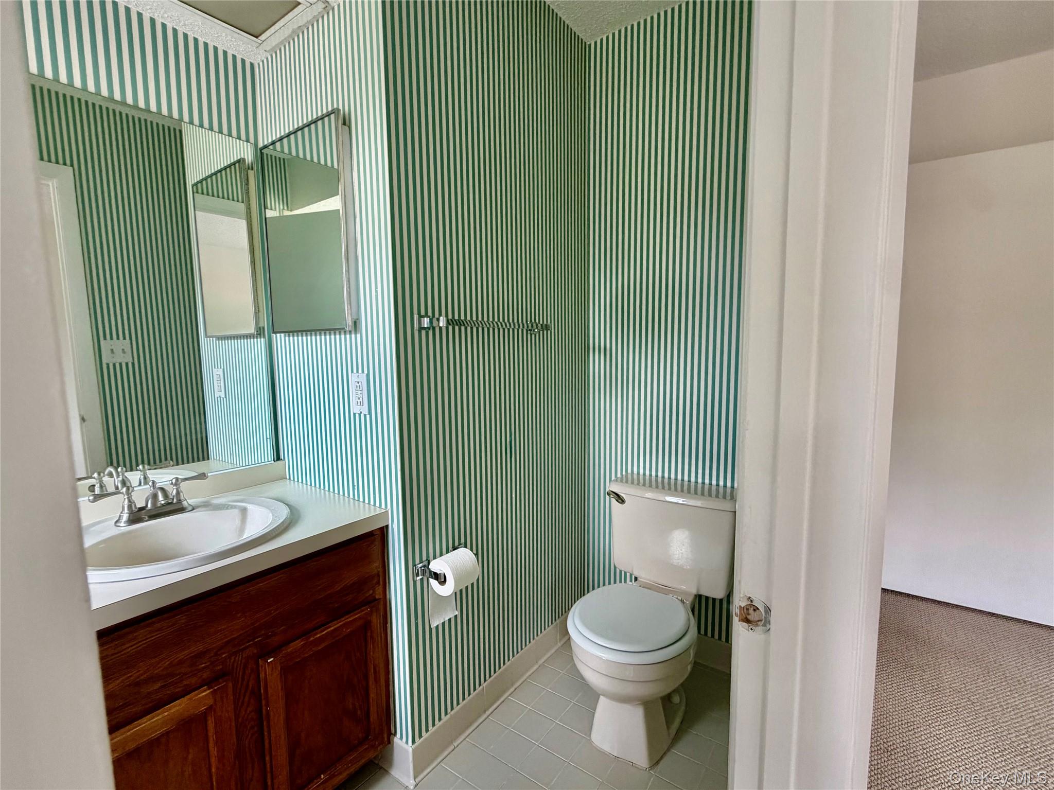 15 Pond Drive W – For Rent photo 22