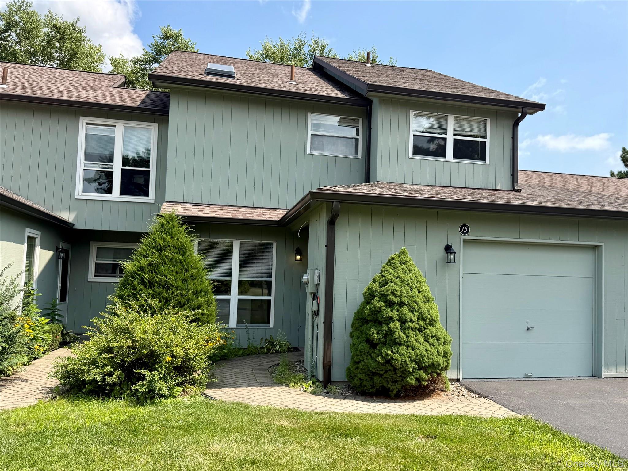 15 Pond Drive W – For Rent photo 29