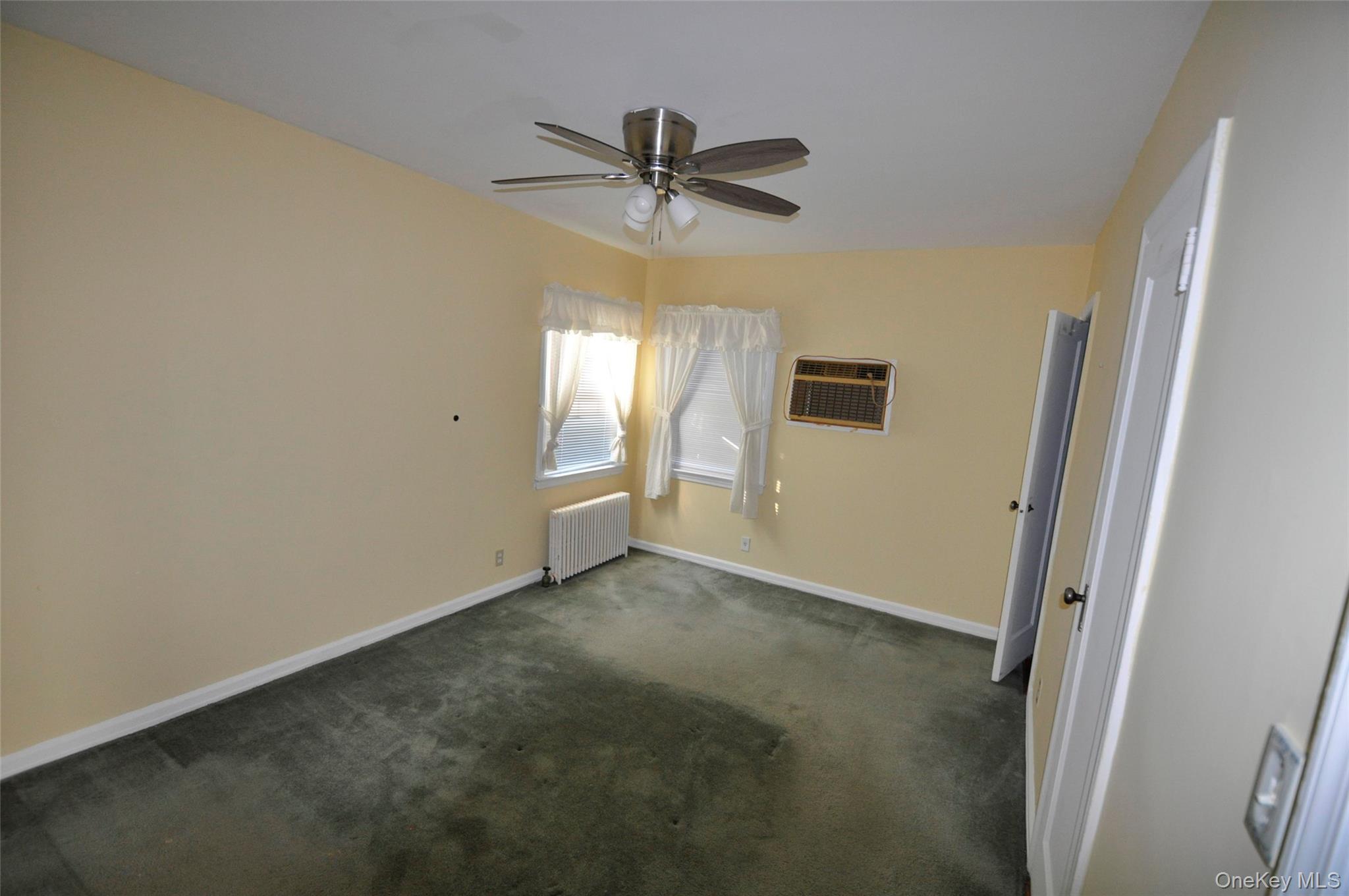 415 Lowell Avenue – For Rent photo 7