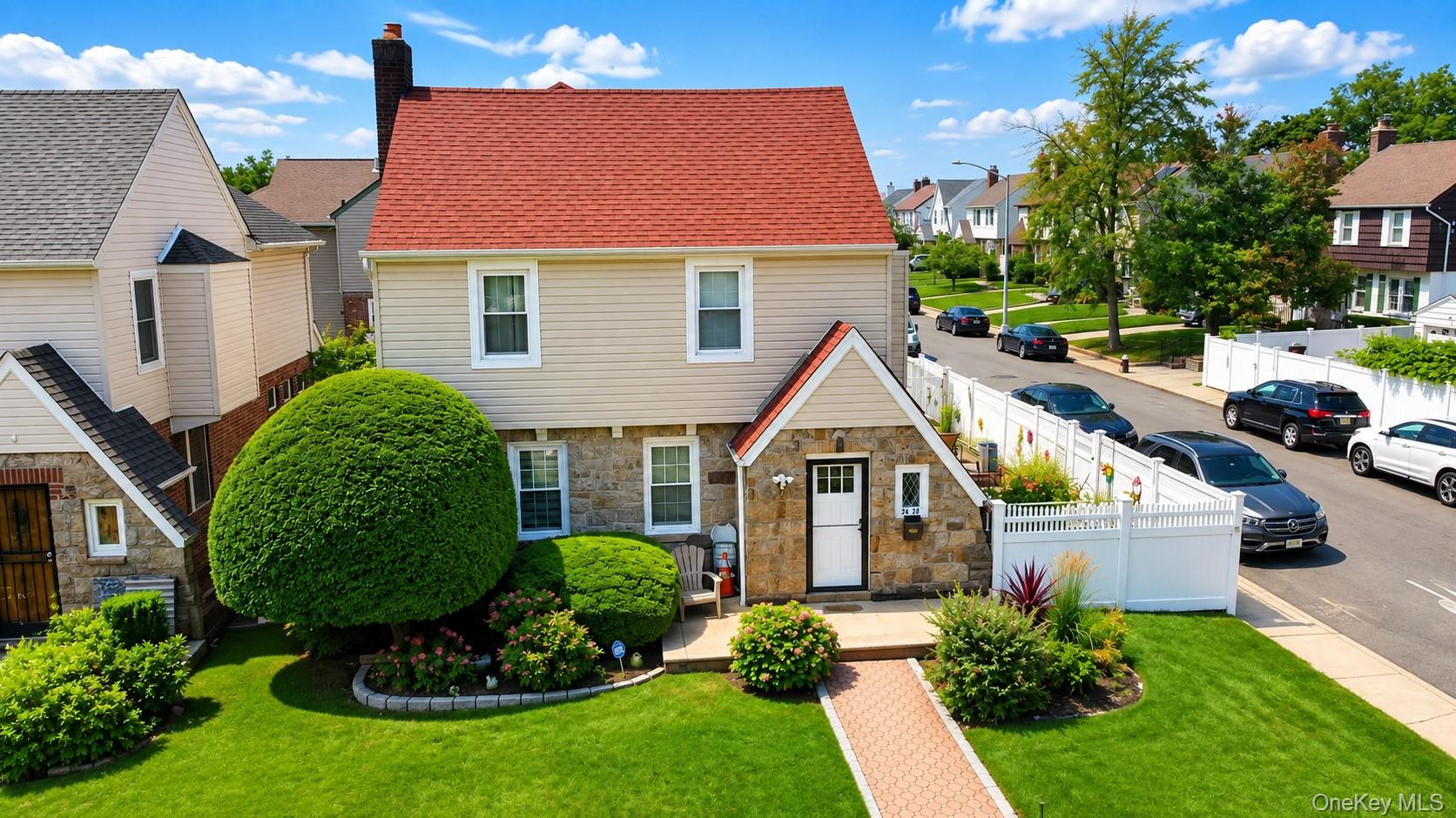 24-28 160 Street – For Sale photo 3
