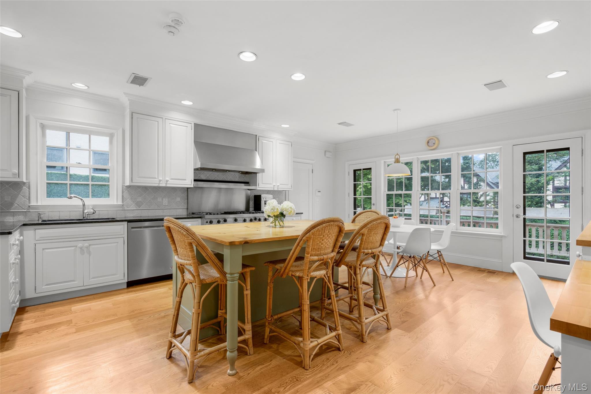260 Overlook Road – For Sale photo 14