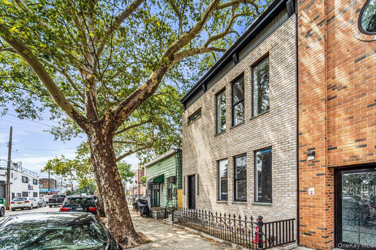 5142 35th Street – For Sale