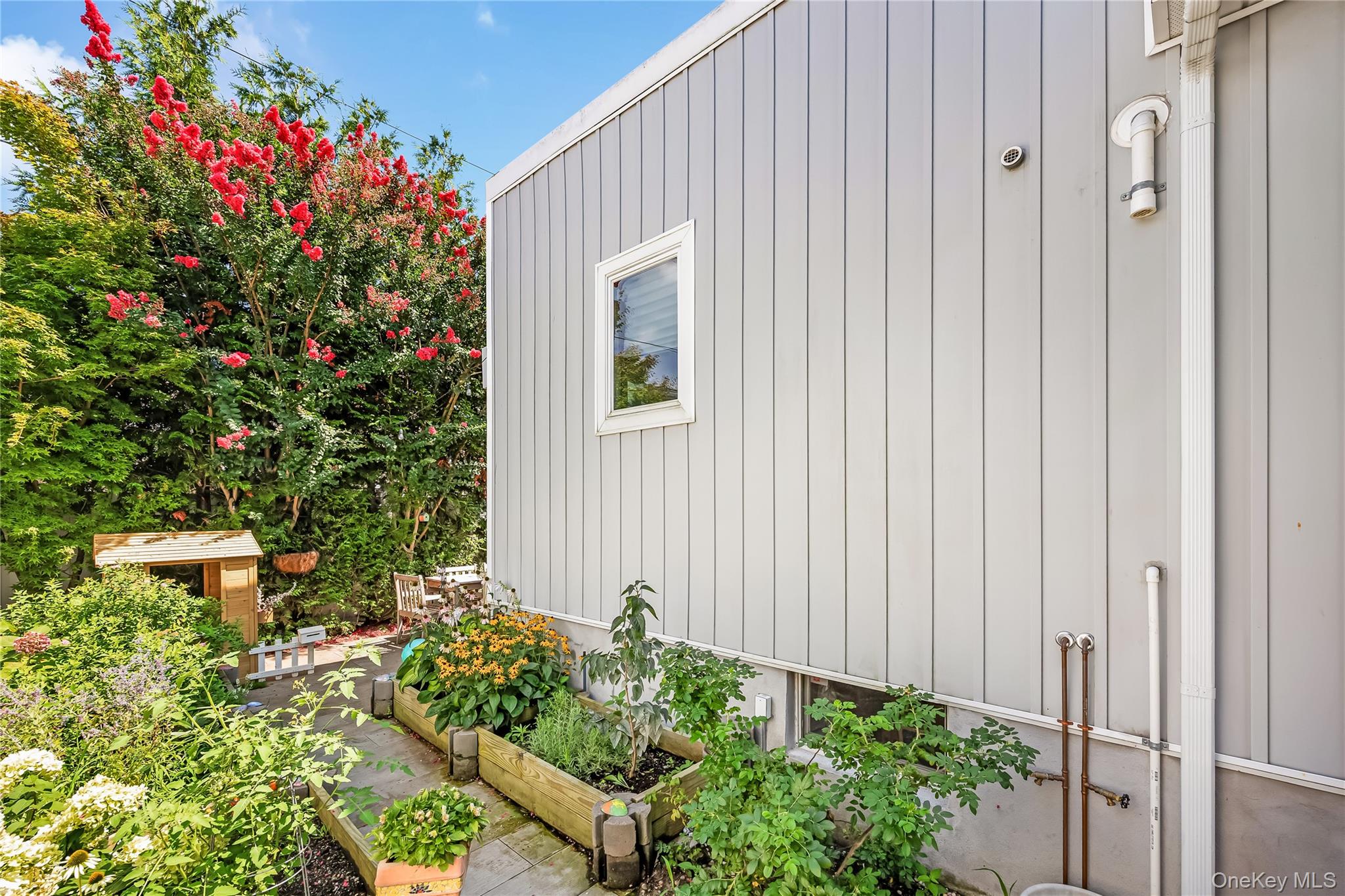 24 Harmon Avenue – For Sale photo 23