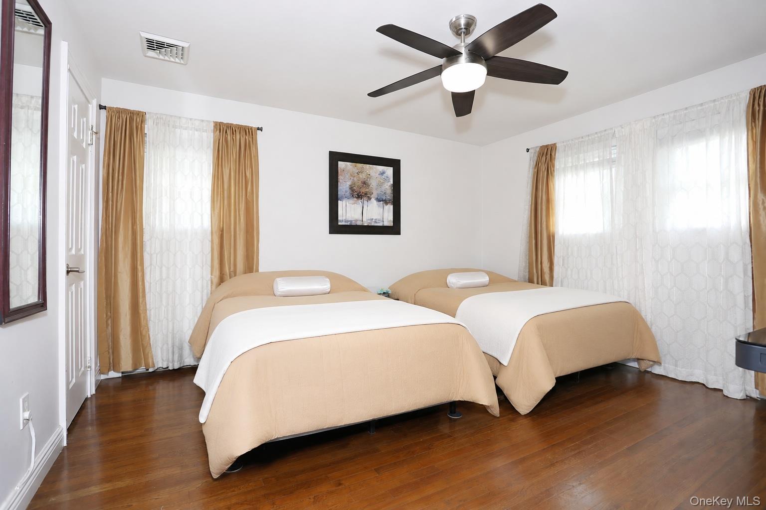 1 Potter Lane – For Sale photo 16