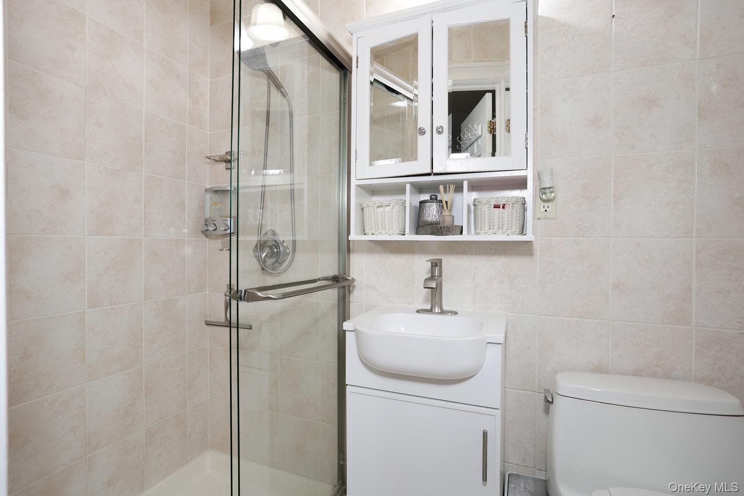1 Potter Lane – For Sale photo 17