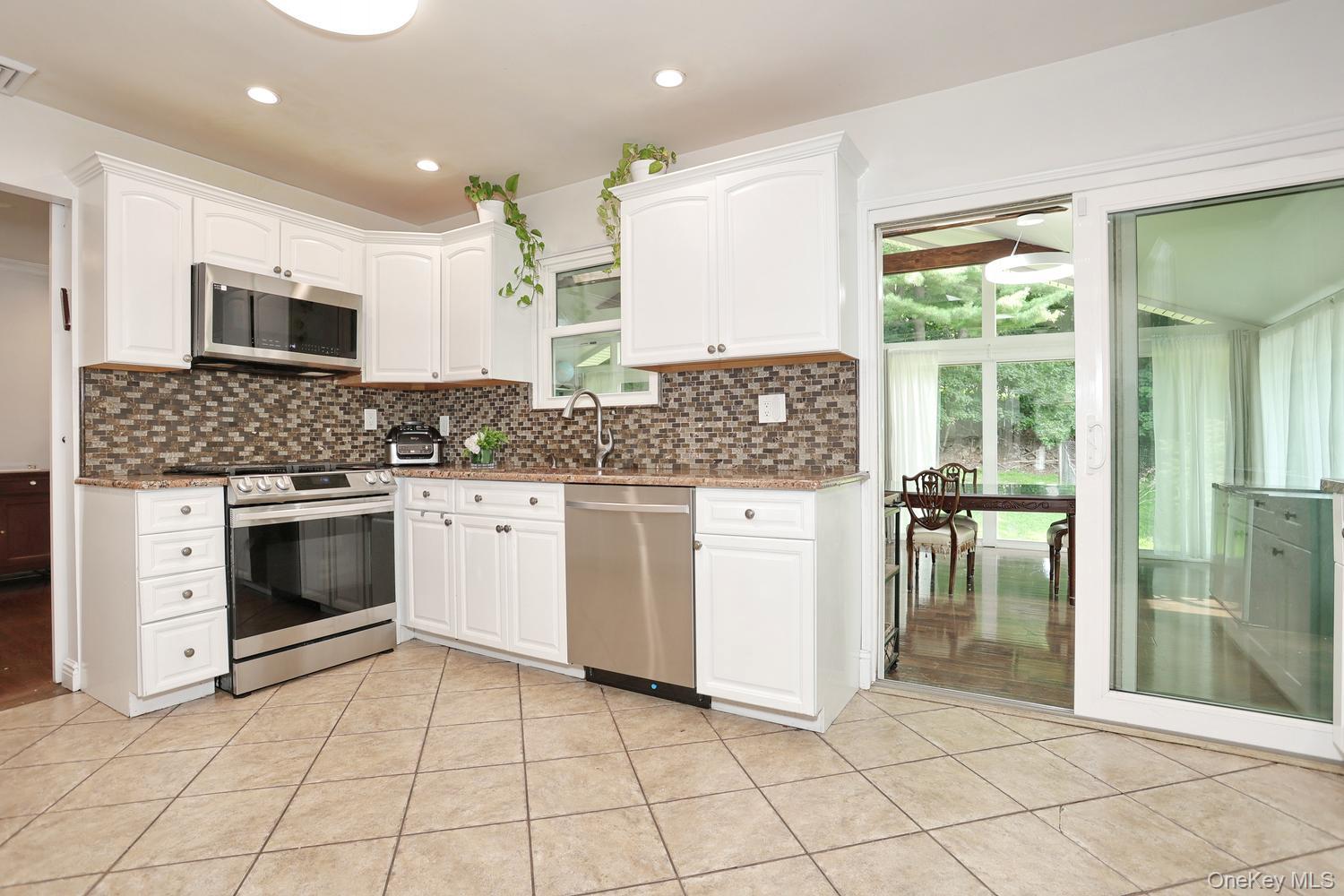 1 Potter Lane – For Sale photo 8