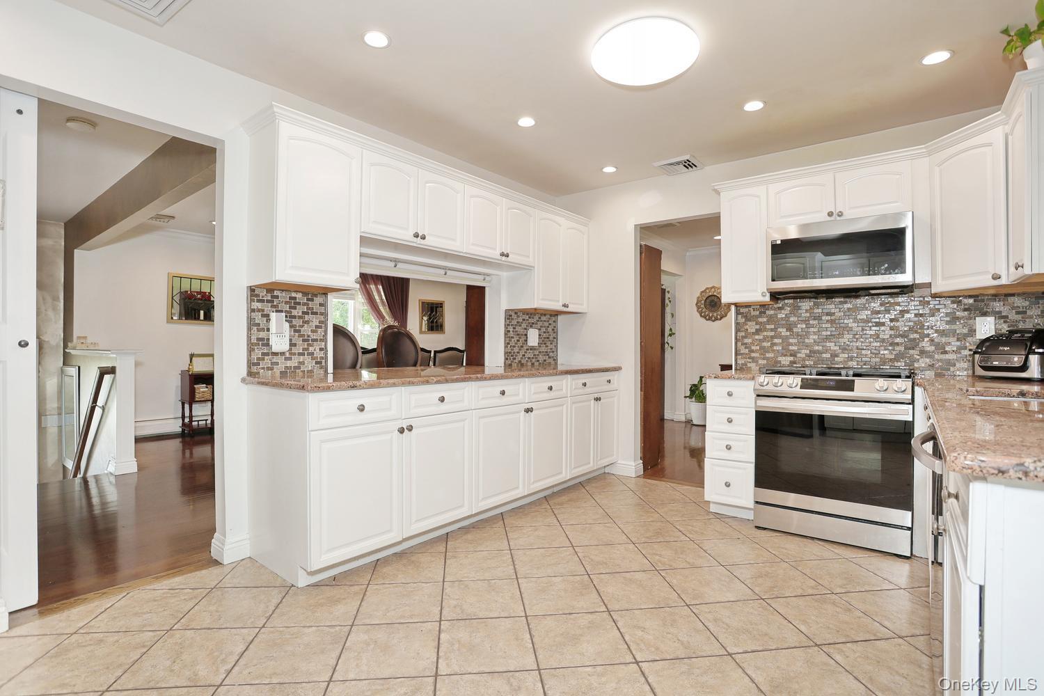 1 Potter Lane – For Sale photo 7