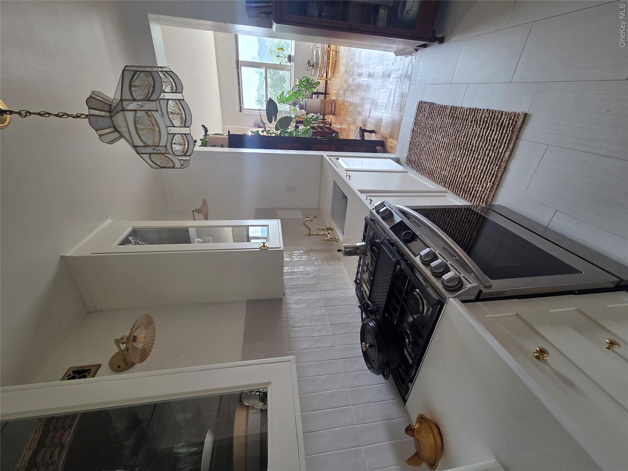3 Fordham Hill Oval, Unit 7A photo 5