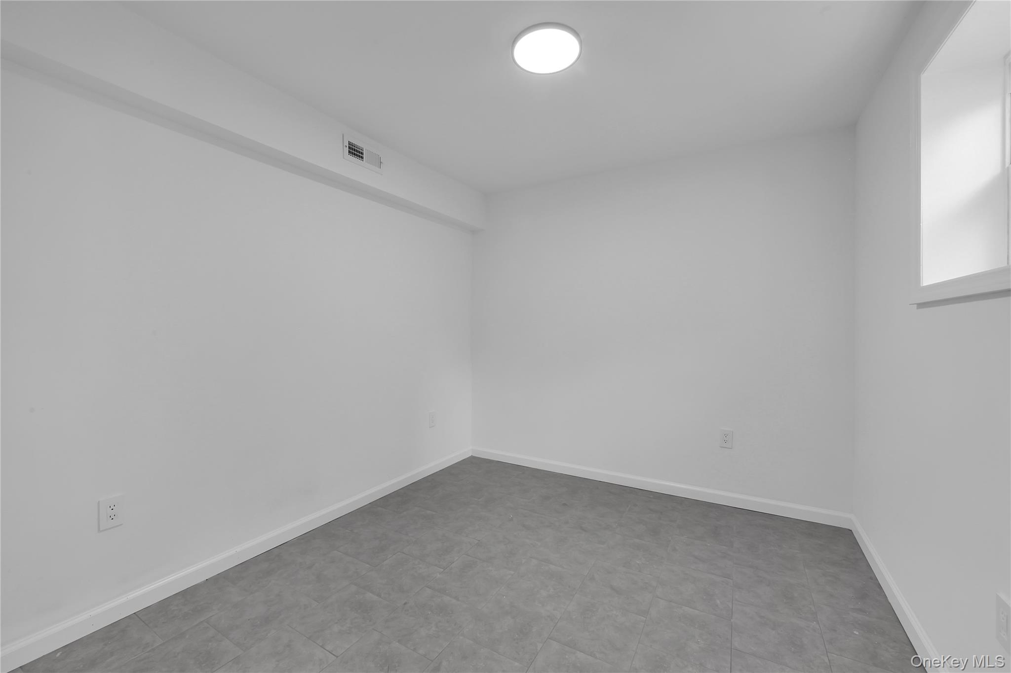 931 E 232nd Street – For Sale photo 23