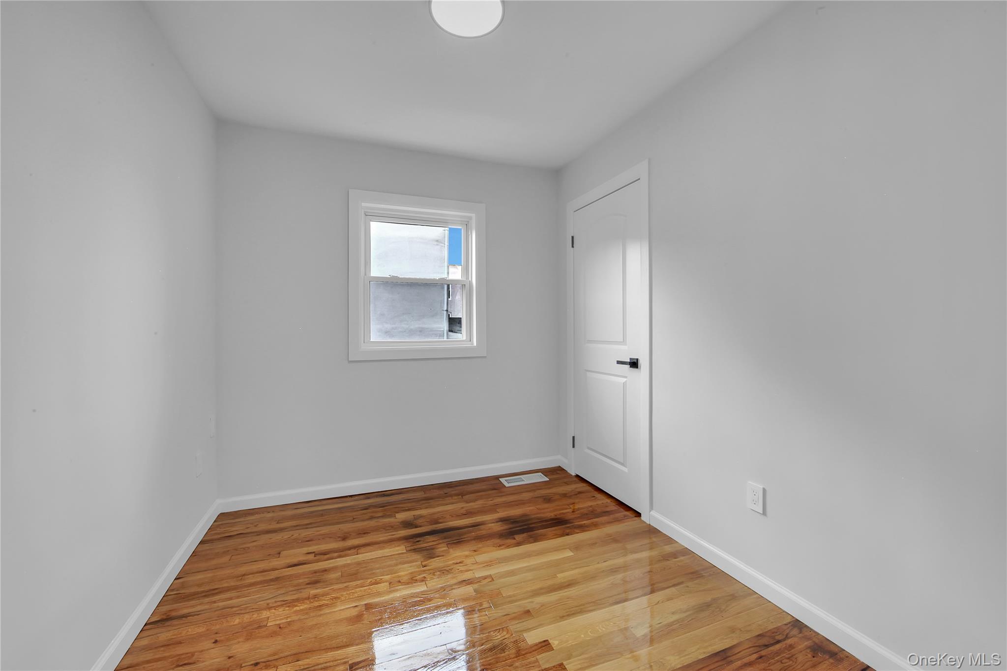 931 E 232nd Street – For Sale photo 15