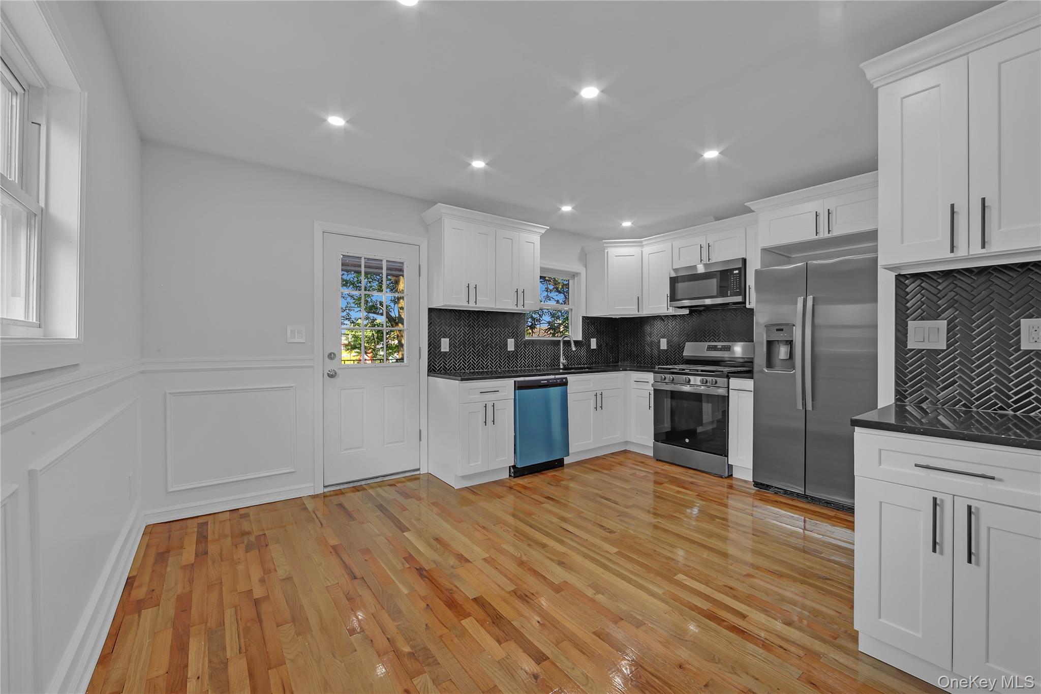 931 E 232nd Street – For Sale photo 7