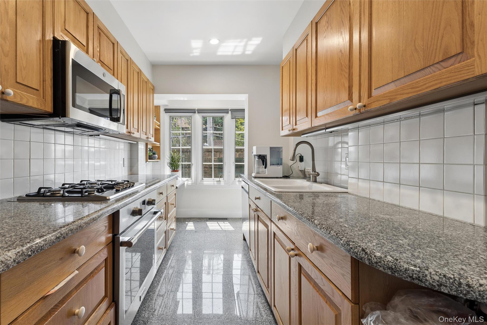 9 Whitson Street – For Sale photo 5