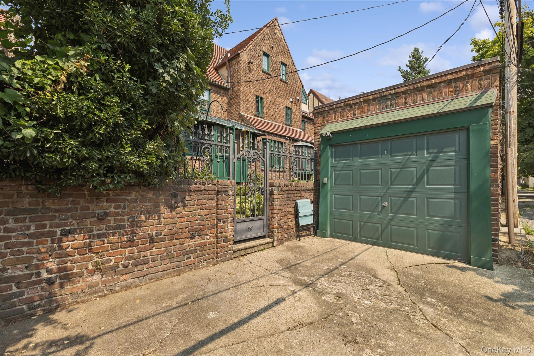 9 Whitson Street – For Sale photo 34