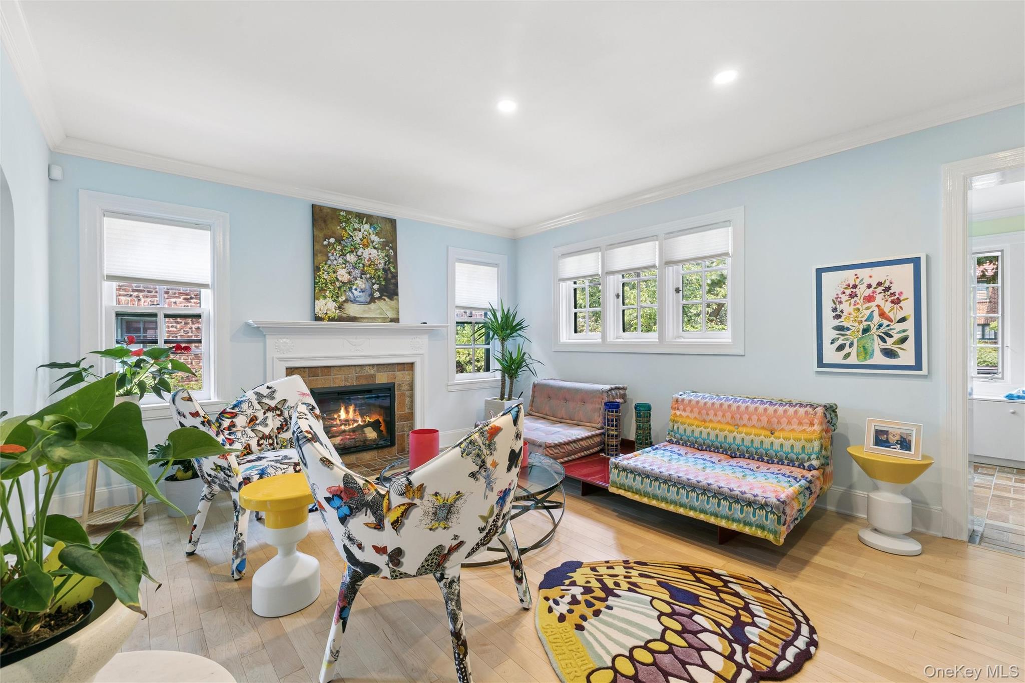 9 Whitson Street – For Sale photo 2