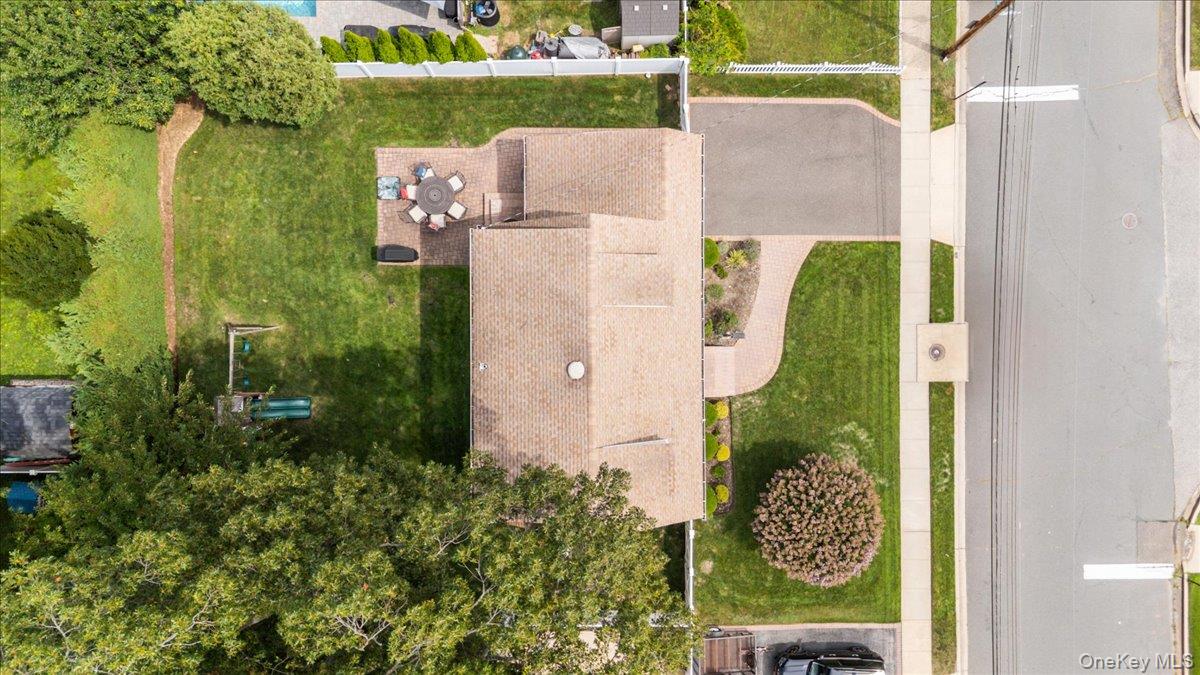 177 N Queens Avenue – For Sale photo 31