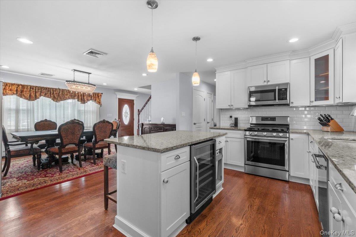 177 N Queens Avenue – For Sale photo 10
