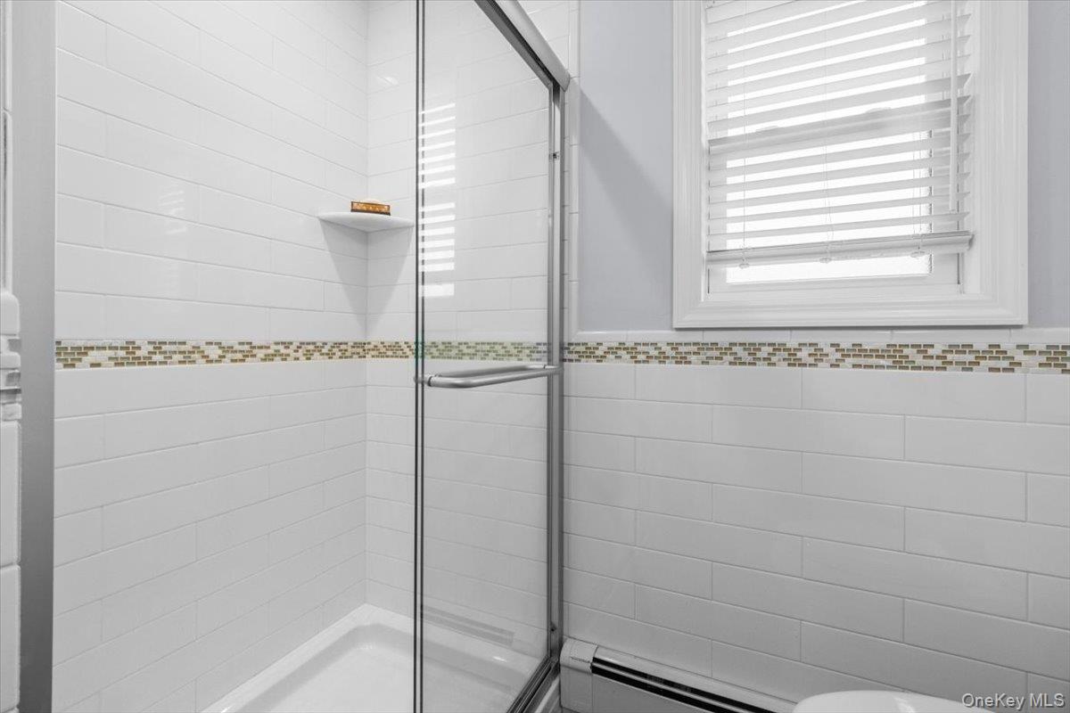 177 N Queens Avenue – For Sale photo 16