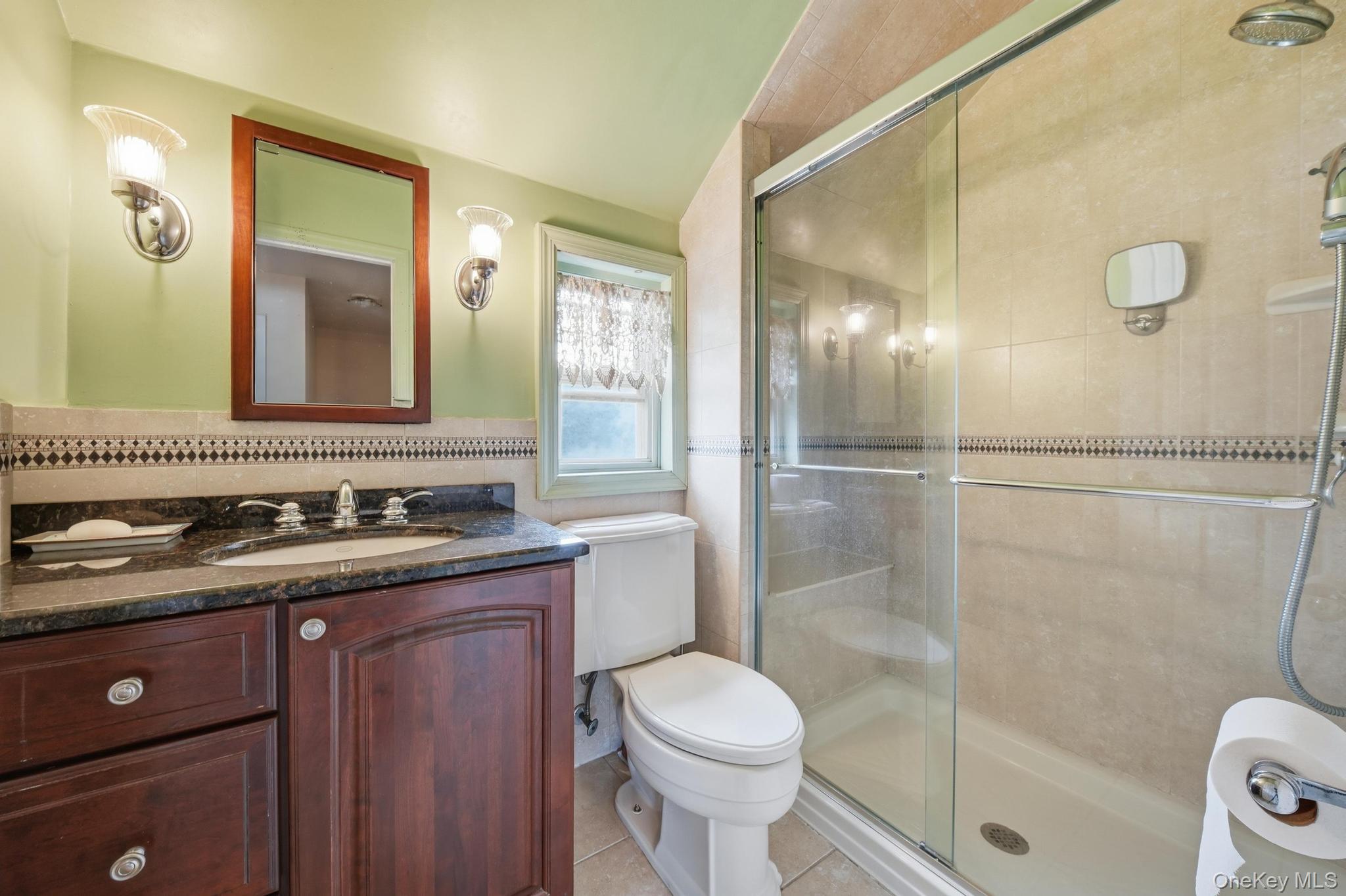 496 Windsor Place – For Sale photo 21